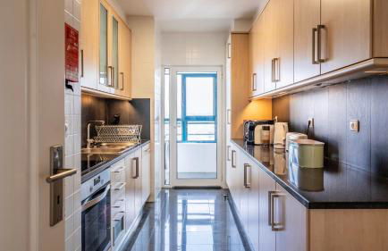 Seaside 3BR Flat in Póvoa by LovelyStay - Foto 12