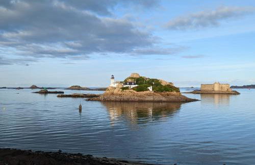 Ker Mic Maison familiale rénovée 10 personnes 5 mn Plage et Centre Ville à pied - Foto 20