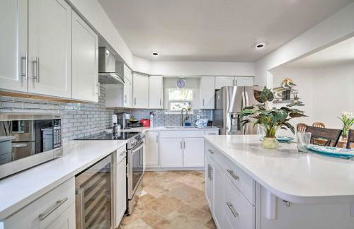 Remodeled Retreat on Homosassa River Canal! - Foto 12