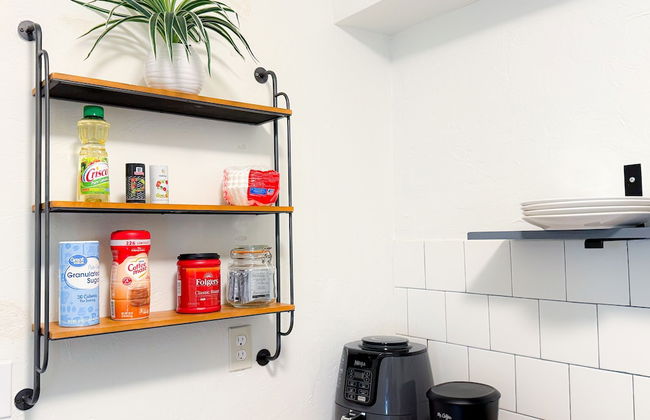 Renovated 2BR Near Paseo With Wifi Smart TV 31B - Photo 14