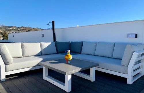 Four bedroom penthouse in Torrox - Photo 21
