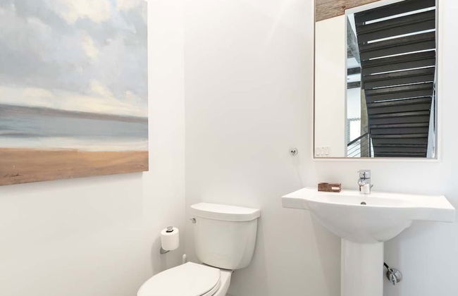 Savannah Jetsetter by Tybee Vacation Rentals - Photo 24