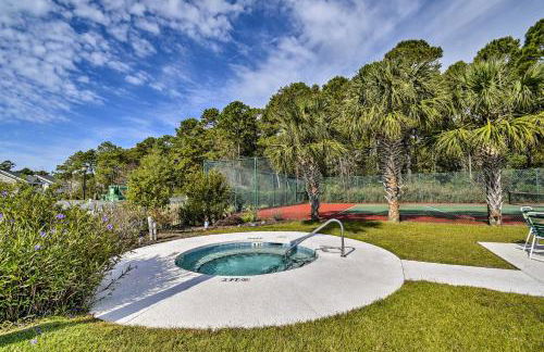 Sunset Beach Resort Condo in Golf Community! - Foto 33