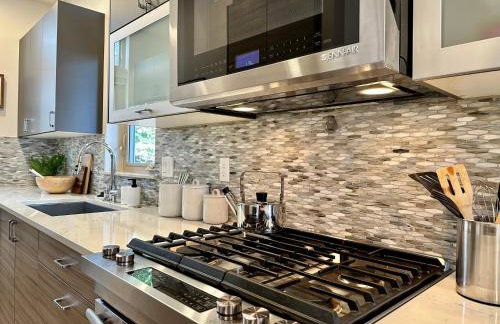 Rooftop access and Views Lake Union Lookout - Photo 23