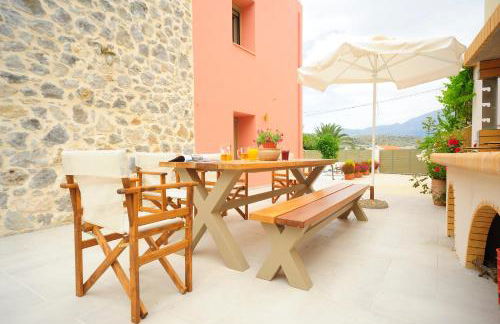 Hawk Villa, Timeless Village Escape with Pool, By ThinkVilla - Photo 3