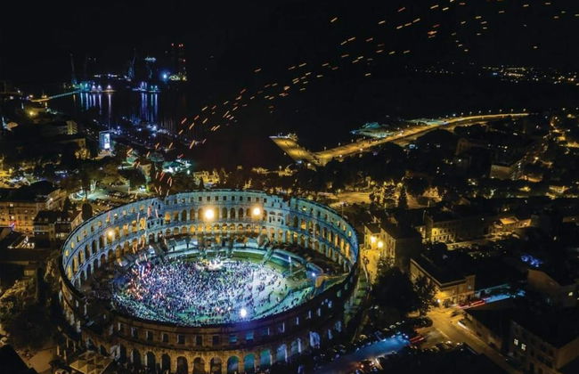 Apartment in Murter Near Beach and Pool - Foto 39