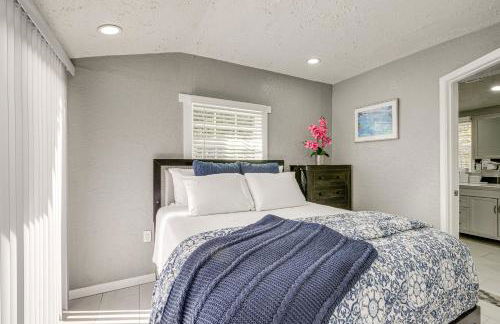 Walk to MIR Wooded Group Escape with Deck and Bar! - Foto 15