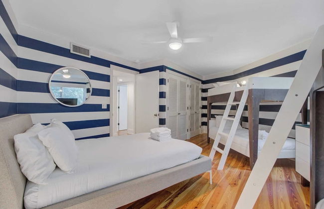 Private Pool, Putting Green & Steps to Isle of Palms Beach Paradise on Palm - Foto 22