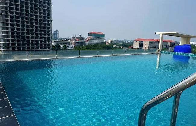 NEO SEA VIEW CONDO - Foto 11