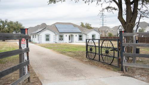 DFW Spacious Cozy Modern Villa - Foto 5