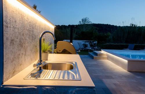 Apartma Stara Maslina - Photo 13