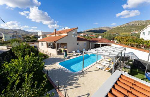 Beautiful Holiday Home "Villa Luka" - Foto 59