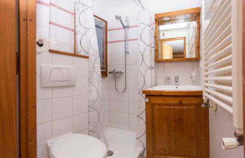 Apartment in Chamonix mit geräumigem Balkon und weitem Blick by Interhome - Photo 8