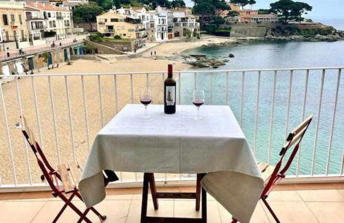 Beachfront Calella Duplex - Foto 1