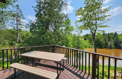 Riverfront~On ATV Trials~Near Mackinac Island - Foto 4