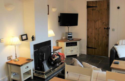 Dee Valley Cottages - Photo 12