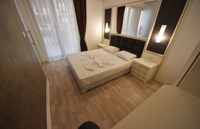 Menada Golden Rainbow Apartments - Photo 3