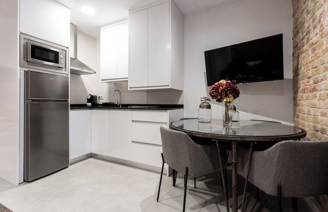 BIBO SUITES PLAZA NUEVA - Photo 27