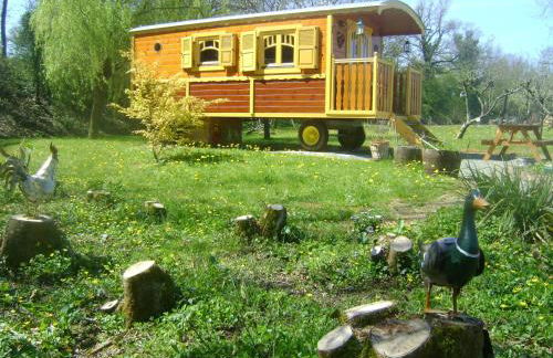 Les Roulottes de Saint-Sulpice - Foto 22