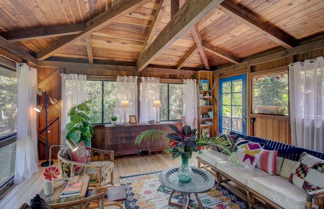 Peace Of Paradise 1 Bedroom Cabin by RedAwning - Photo 1