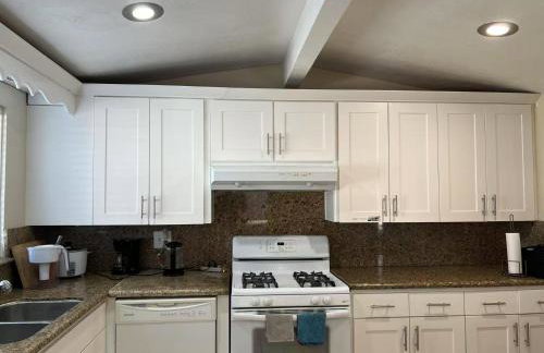 欢迎入住West Covina的四卧二卫的独立房子 - Foto 6