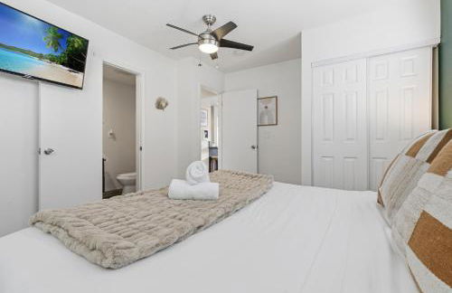 Windansea Coastal Haven - Steps to Beach - Foto 63