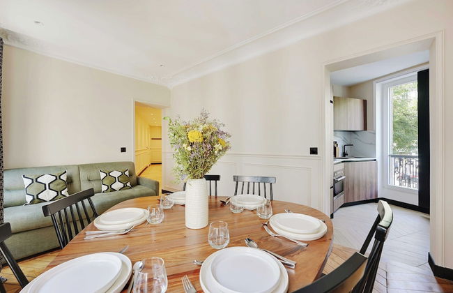 Charming apt - 2br/6p - Ternes/ Arc de Triomphe - Photo 15