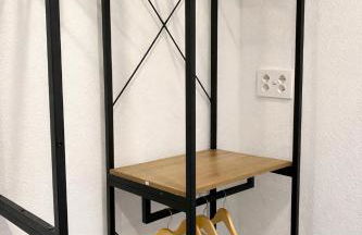 STN Business Suite - Ferienwohnung mit Parkplatz & Balkon, Terrasse & Fußbodenheizung, Netflix Premium, Zentral zu Audi & Schwarz Gruppe - Foto 25