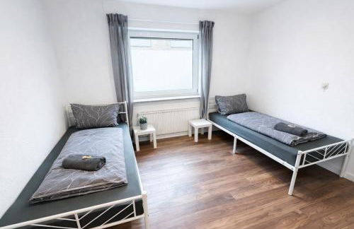 10 min KÖLN - PREMIUM UNTERKUNFT - WLAN & PARKING - Foto 7