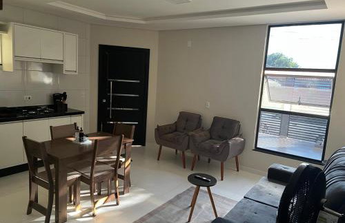 Casa Nova, com cozinha planejada, bem localizada! - Foto 10