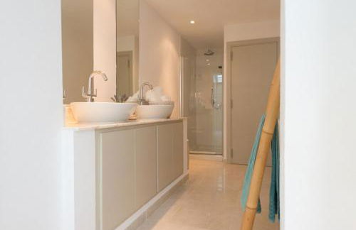 Rent Your Luxury 5 Bedroom Villa, Ibiza Villa 1009 - Foto 19