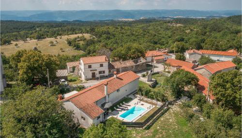 2 Bedroom Stunning Home In Brest - Foto 3