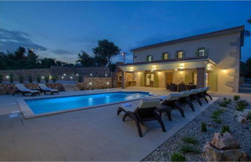 4 Bedroom Lovely Home In Garica - Photo 7