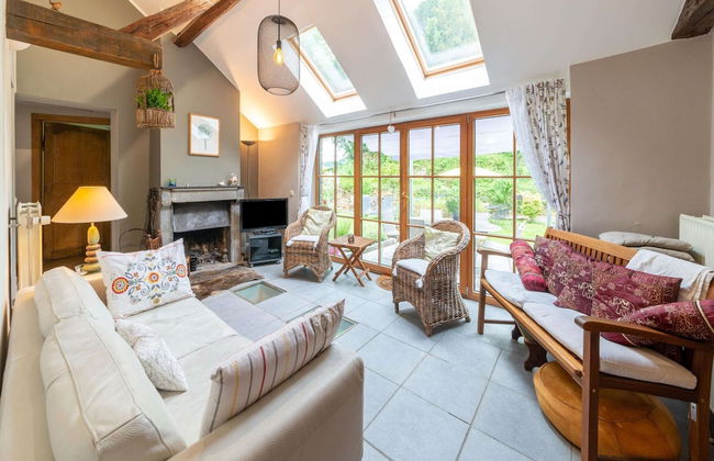 Charming Cottage in Anseremme With Fenced Garden - Foto 18