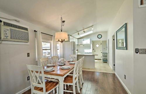 Beachy Lavallette Cottage with Outdoor Shower, Patio - Foto 10