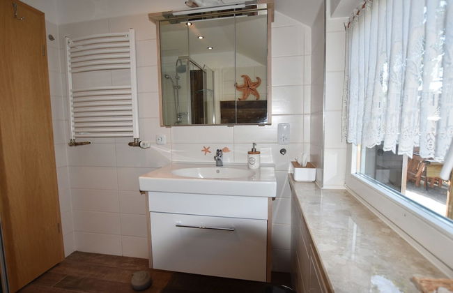 Chic Stay Near Baltic Beach - Photo 16