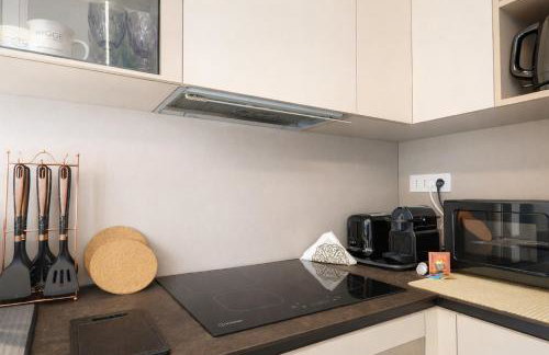 Elegantis Aventino Charming Flat with Private Terrace - Colosseo, Metro and Circo Massimo Nearby - Photo 21