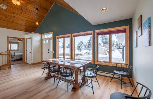 Mountain View Home w/Hot Tub - Close to Downtown! - Foto 6