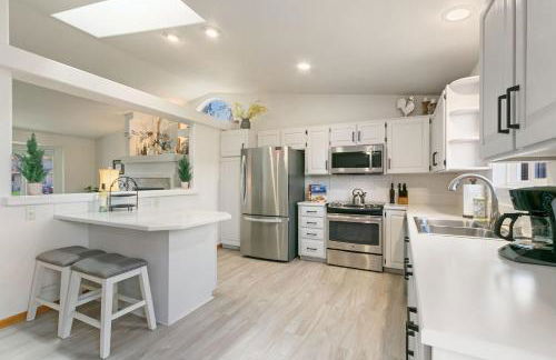 Charming Home with RV Parking - 30 miles from RMNP! - Foto 8