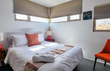 Chic Townhome Retreat nestled Downtown - Foto 4