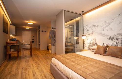 WHISPERING PINES LODGE Mountain view apartment with ski-in access - Foto 12