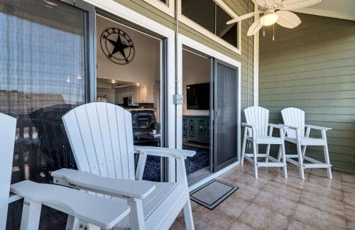 Steps to Lake Conroe! Condo with Balcony and Views - Foto 21