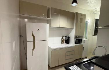 Apto com ótima localização 5 pessoas - Foto 22