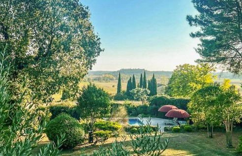 Gorgeous Home In Lussan With Wifi - Photo 1