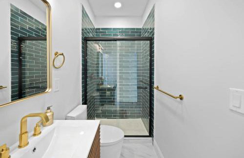 Beach Block 5BR 4BA Brand New by Boardwalk & Casinos - Foto 24