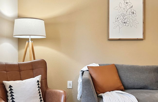 Relaxing 2-br Apt With Pool Hot Tub Gym - Foto 15