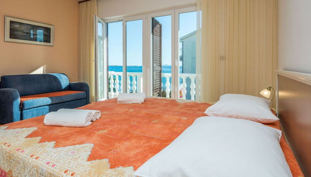 Apartment on Vir Island Near Sandy Beaches - Foto 4, Habitación