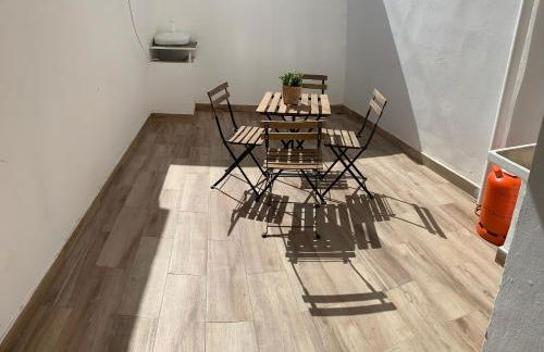 Orange Apartments - Photo 52