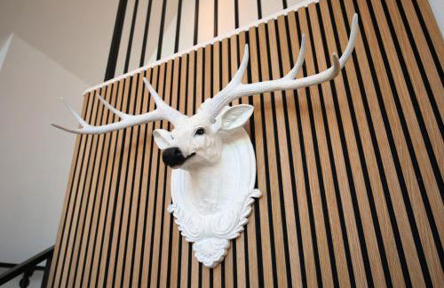 High End A-Frame - Hot Tub - Awesome Views - Yosemite - Electric Vehicle Friendly - Sleeps 10 - Foto 21