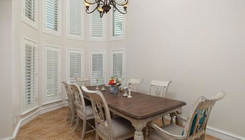 Valley Getaway! Pool House - Photo 3